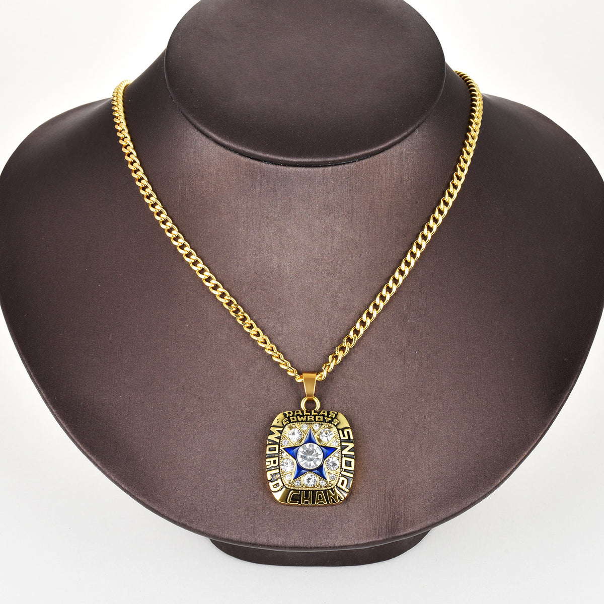 NFL 1971 Dallas Cowboys Super Bowl Championship Necklace Pendant